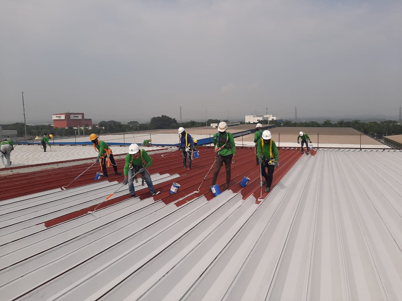 Protective Coating — dokumentasi aplikasi di lapangan (slide p-32)