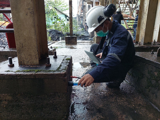 Audit Struktur & NDT — dokumentasi aplikasi di lapangan (slide p-35)